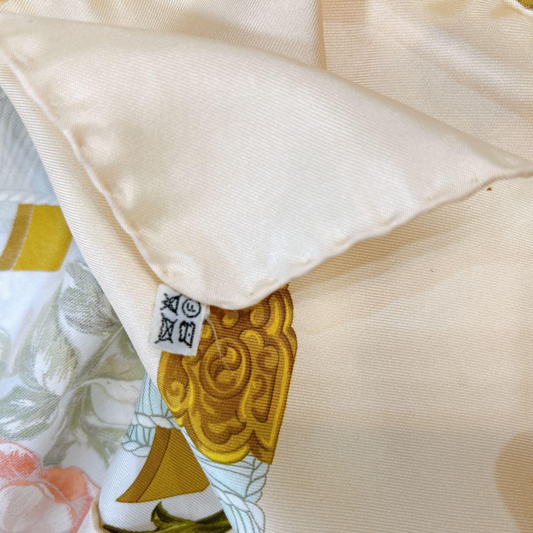 エルメス HERMÈS カレ90 女王陛下 希少