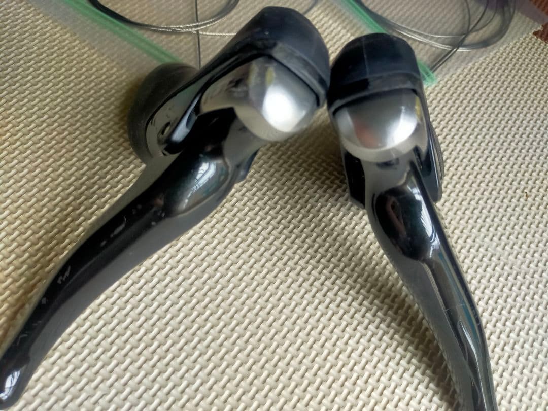 大特価！SHIMANO 105 コンポーネントグループ 11速