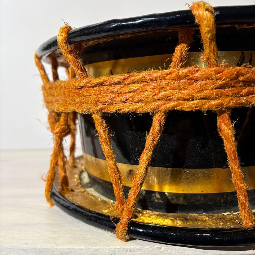 中型 和太鼓 黒・金 スタンド付き　Japan ビンテージ　骨董