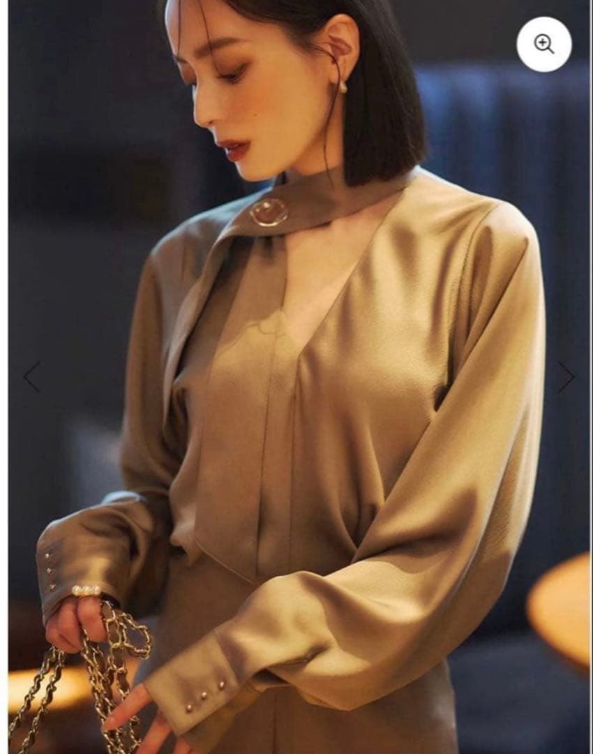 anuans ボウタイドレープワンピース