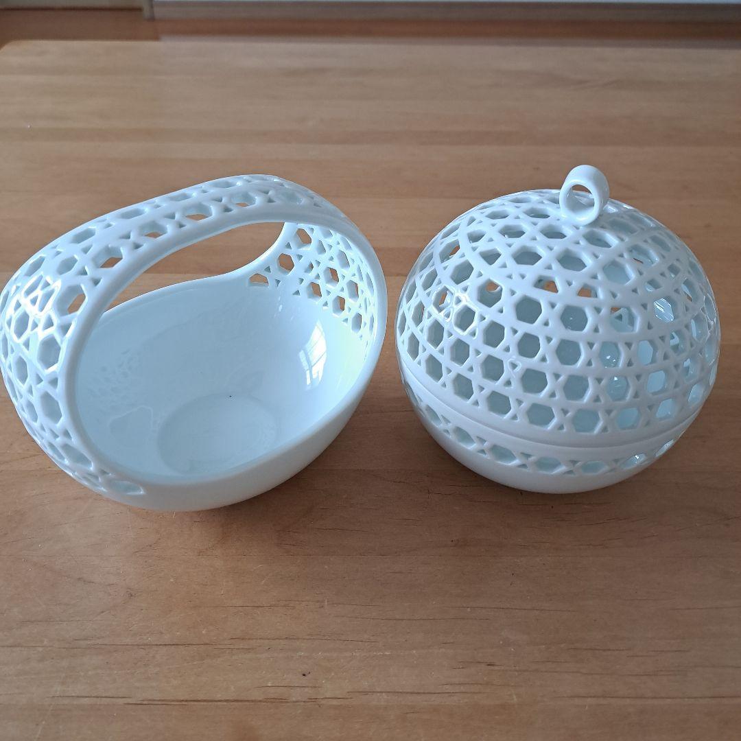 新品未使用 三川内焼 無形文化財 玉泉作 白磁透かし彫り 2個セット