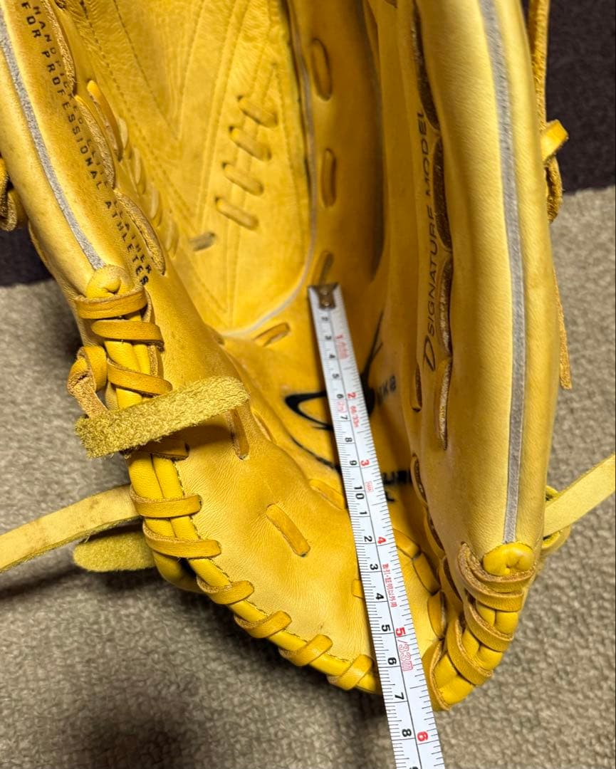 【ダルビッシュモデル】ナイキ　成人用軟式野球グローブ