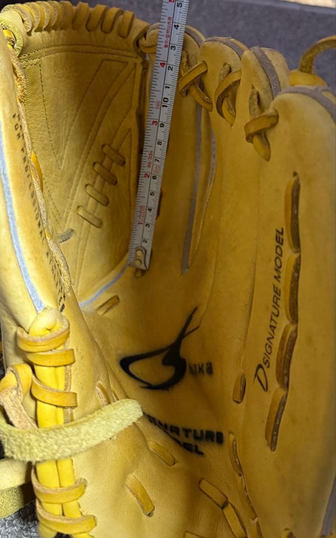 【ダルビッシュモデル】ナイキ　成人用軟式野球グローブ