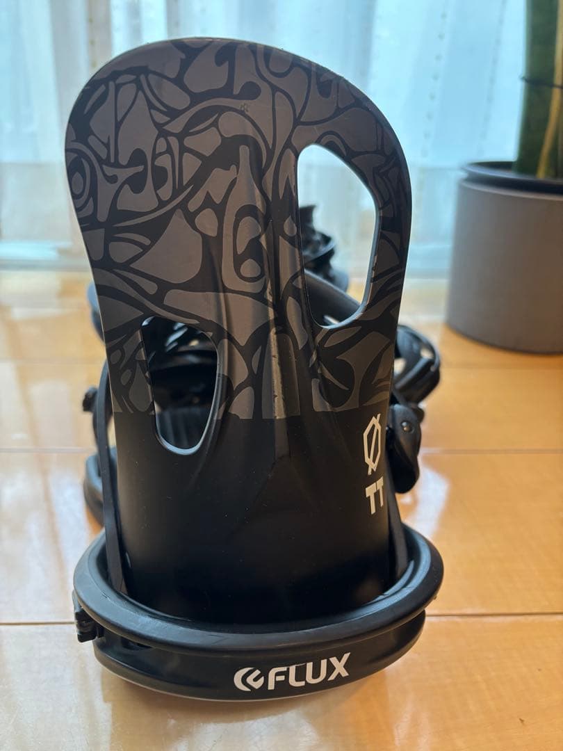 FLUX TT スノーボードビンディング ブラック