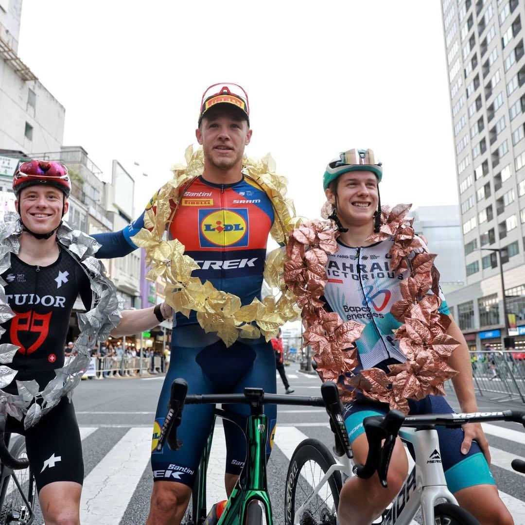 選手支給品 バーレーンヴィクトリアス 非売品 パッキングバッグ 2ヶセット プロ