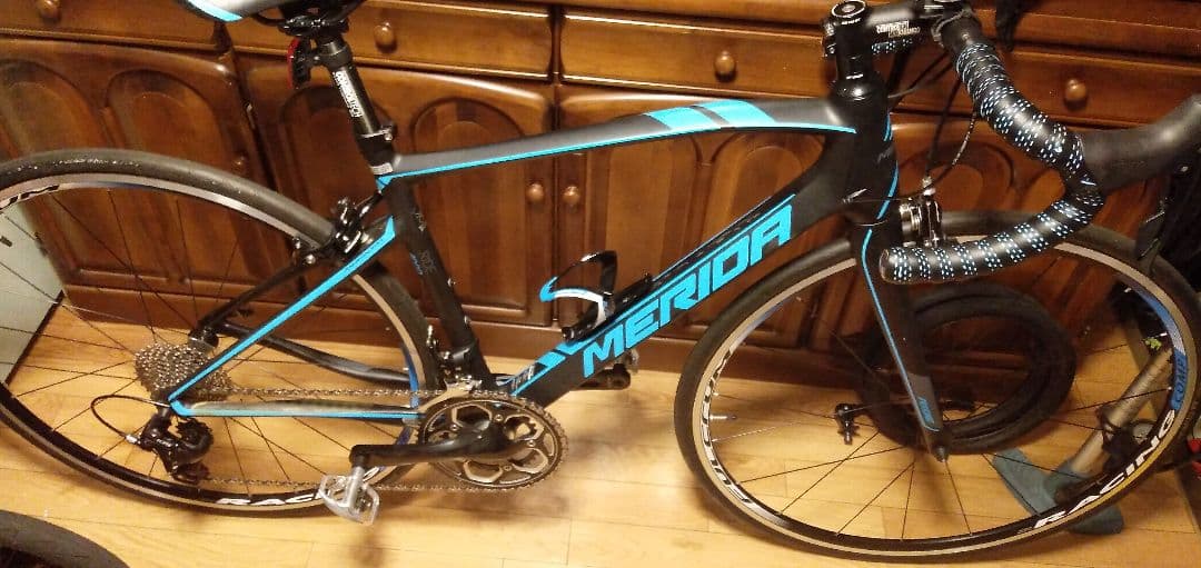 MERID RIDE 4000 カーボンフレーム　ロードバイク ブラック/ブルー