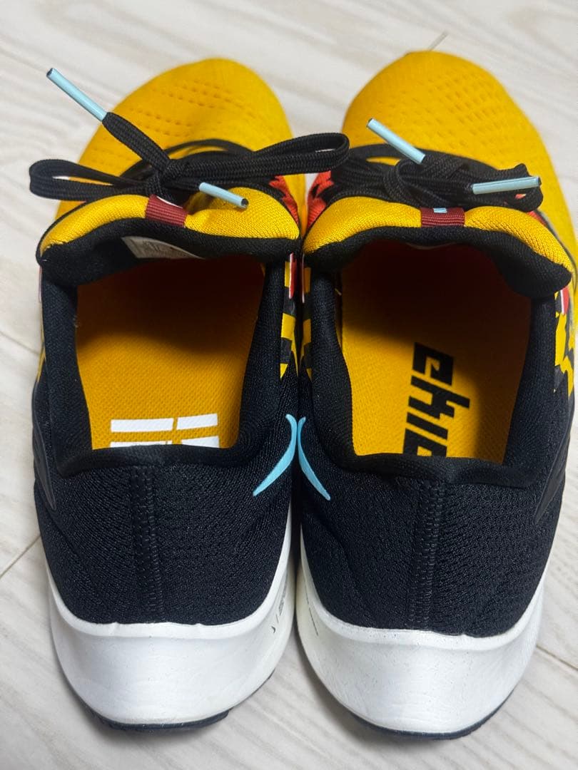 【美品】NIKE ランニングシューズ　27.5cm