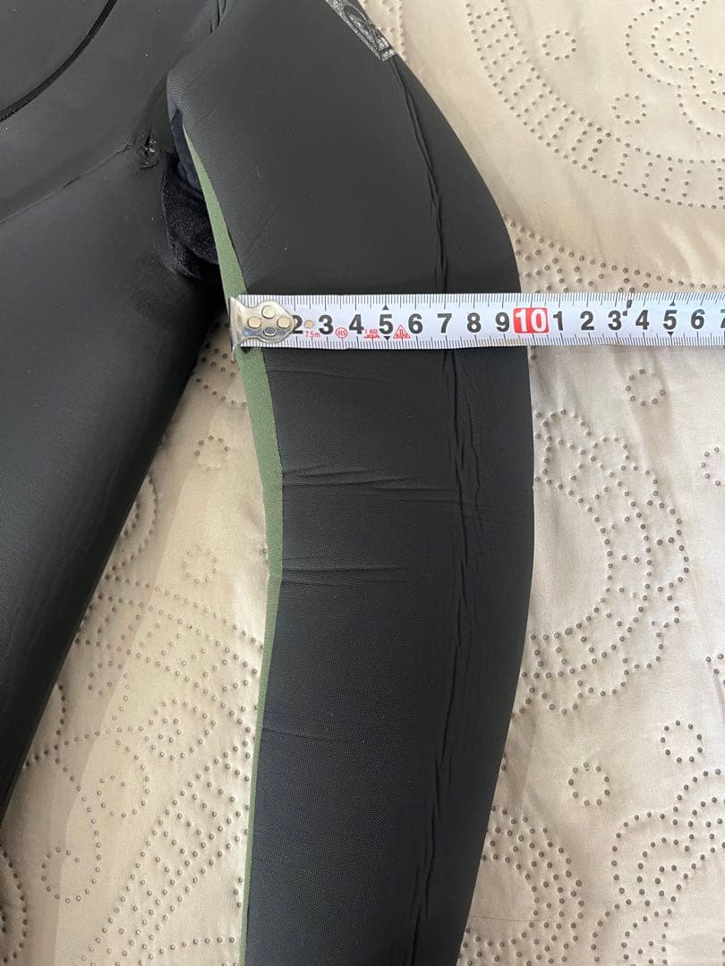 ROXYウエットスーツ　5mm