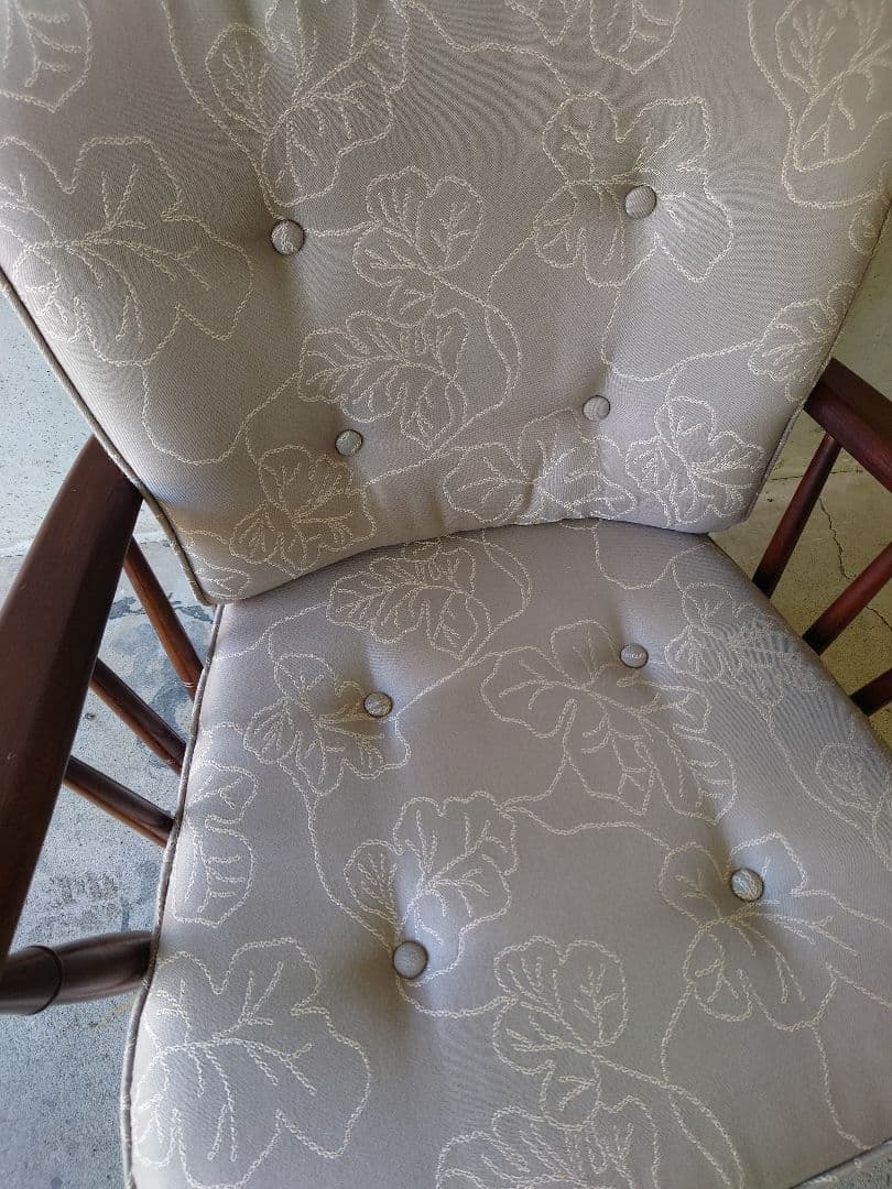 限界価格！！これ以上の値下げなし！カリモク 現行モデル コロニアル