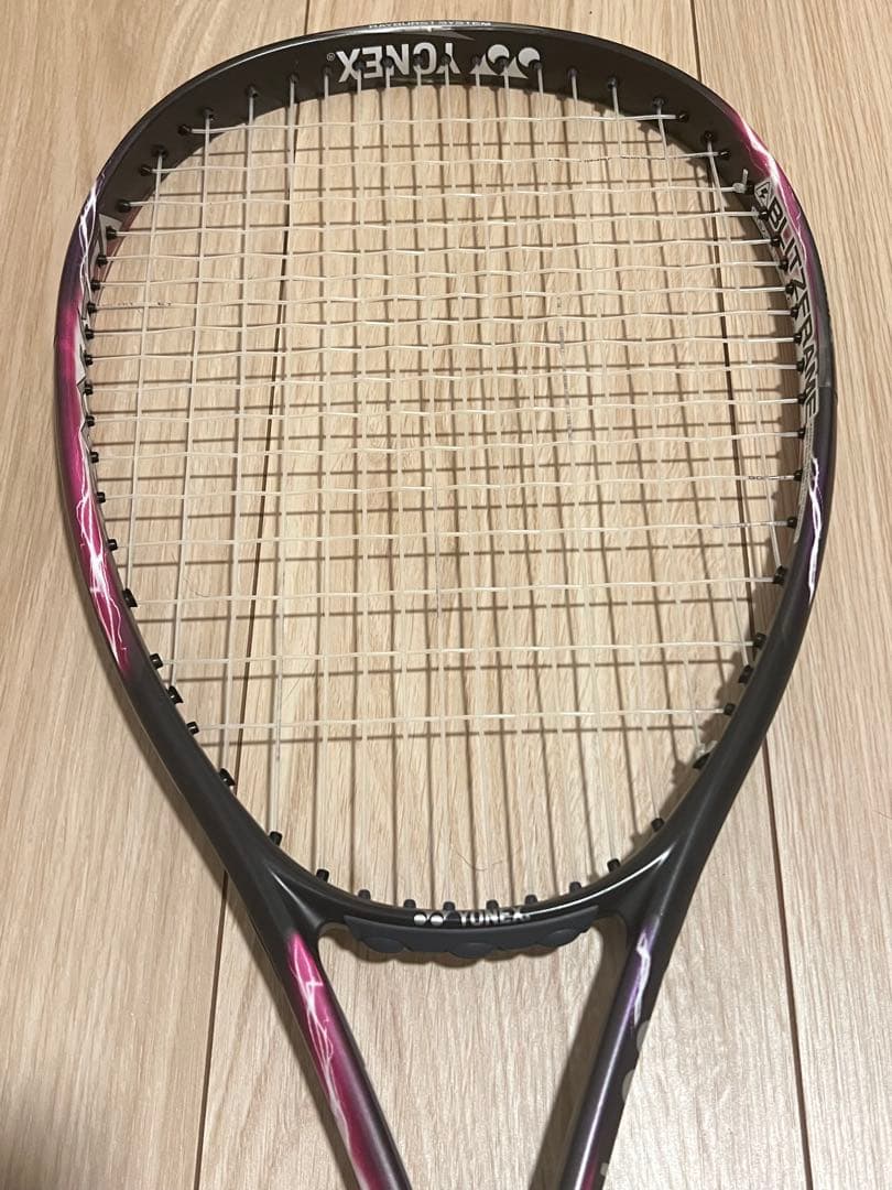 【美品】YONEX VOLTRAGE 5s NANOFORCE 8v 日本セット