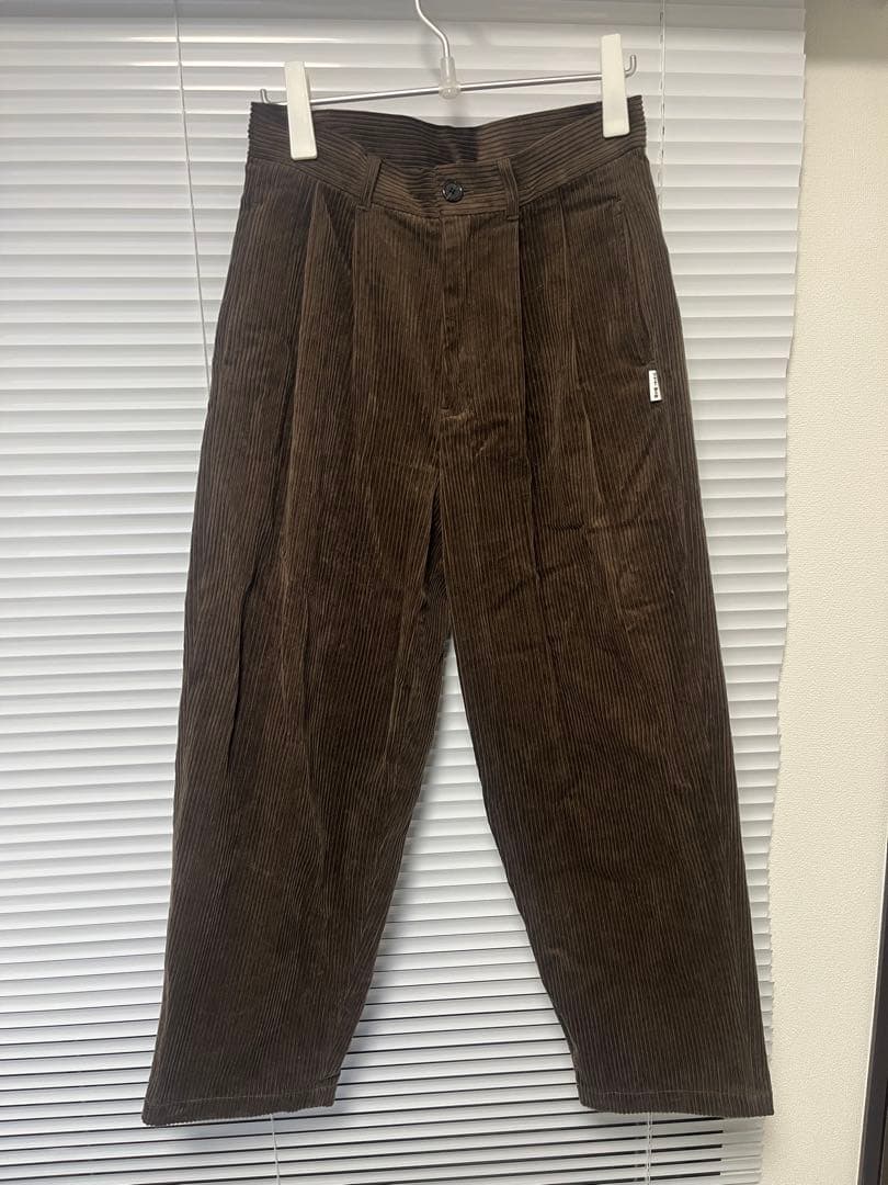 TTT MSW Corduroy 2 tuck pants（BROWN） - メルカリ