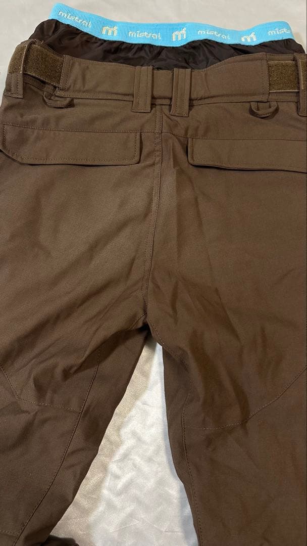 美品　mistral スノボウェア　レディースM 上下セット　茶系　天然ボア付