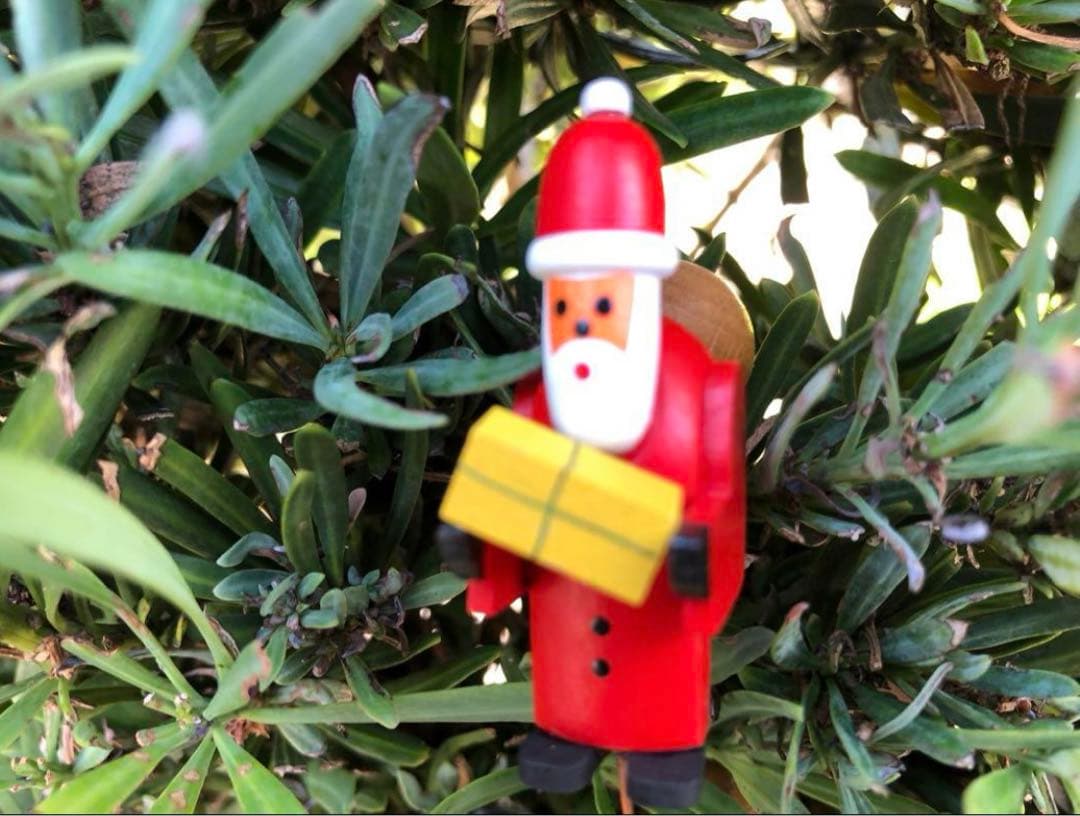 ドイツ (ザイフェン) やじろべえ サンタ 新品未使用 エルツ山地