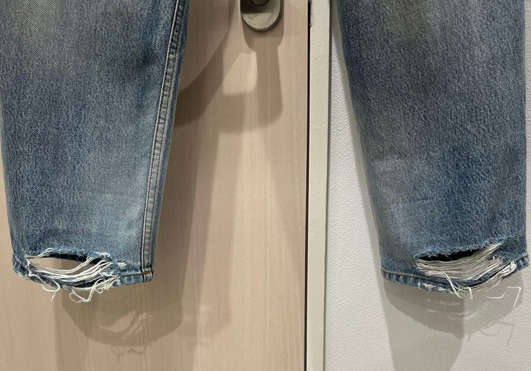 パンツ BALENCIAGA 20WINTER Regular Ripped Denim