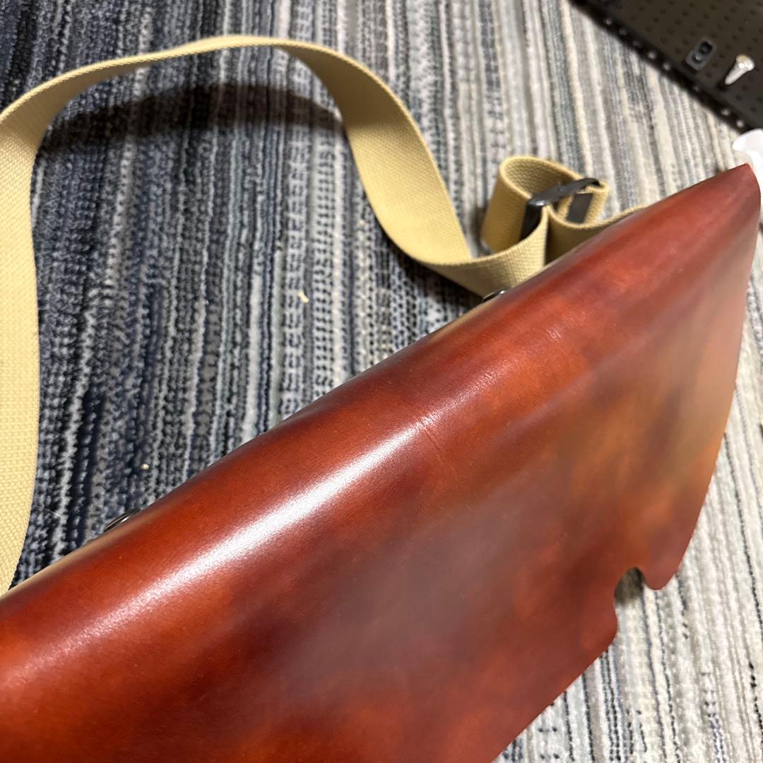 Uni&co. メッセンジャーバッグ