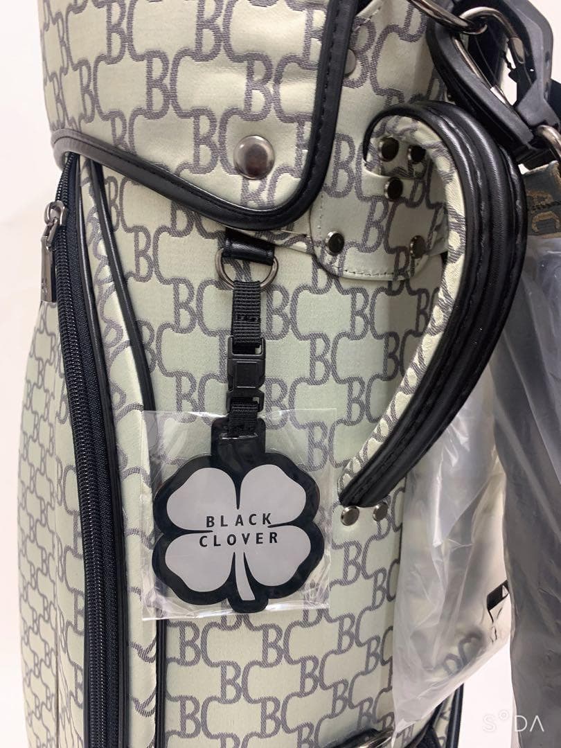 新品 ブラッククローバー キャディバッグ ヘッドカバー付き ベージュ