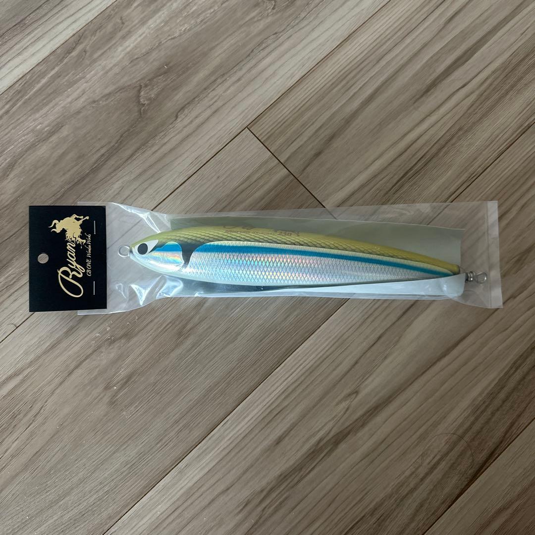 CB ONE ライアン230 ルアー 新品未使用品