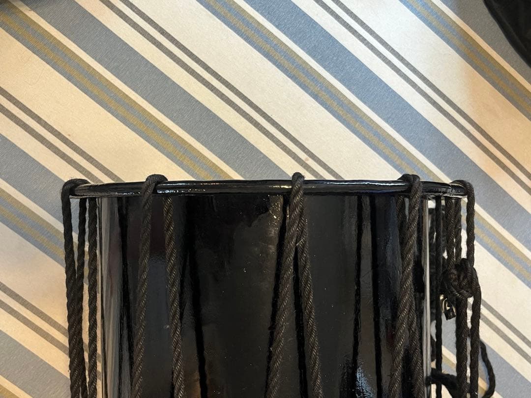 諏訪工芸 かつぎ桶太鼓 1.5尺 輪粋胴 黒