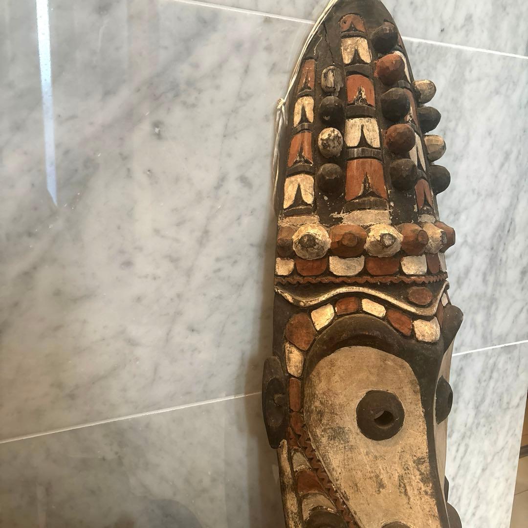 パプアニューギニア アンティーク存在感が半端ない木彫り特大、民藝の仮面アート