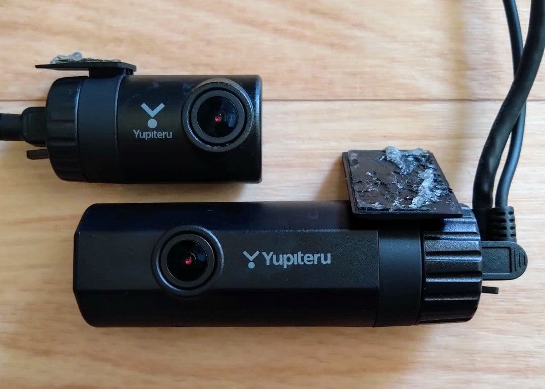 Yupiteru SN-TW80d　ドライブレコーダー