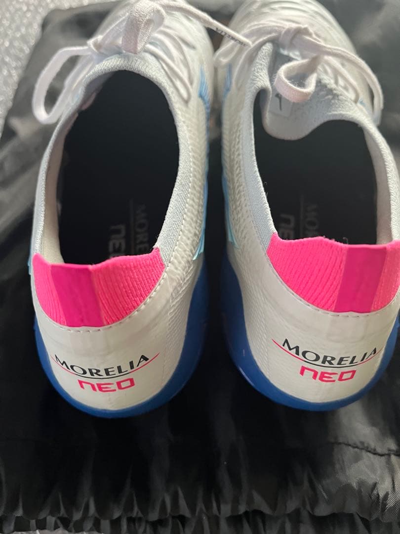 モレリア NEO 4 β JAPAN スーパーホワイトパール×ターコイズ