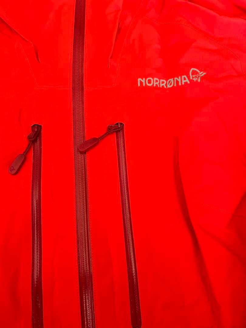 NORRØNA Trollveggen Gore-Tex Light Pro