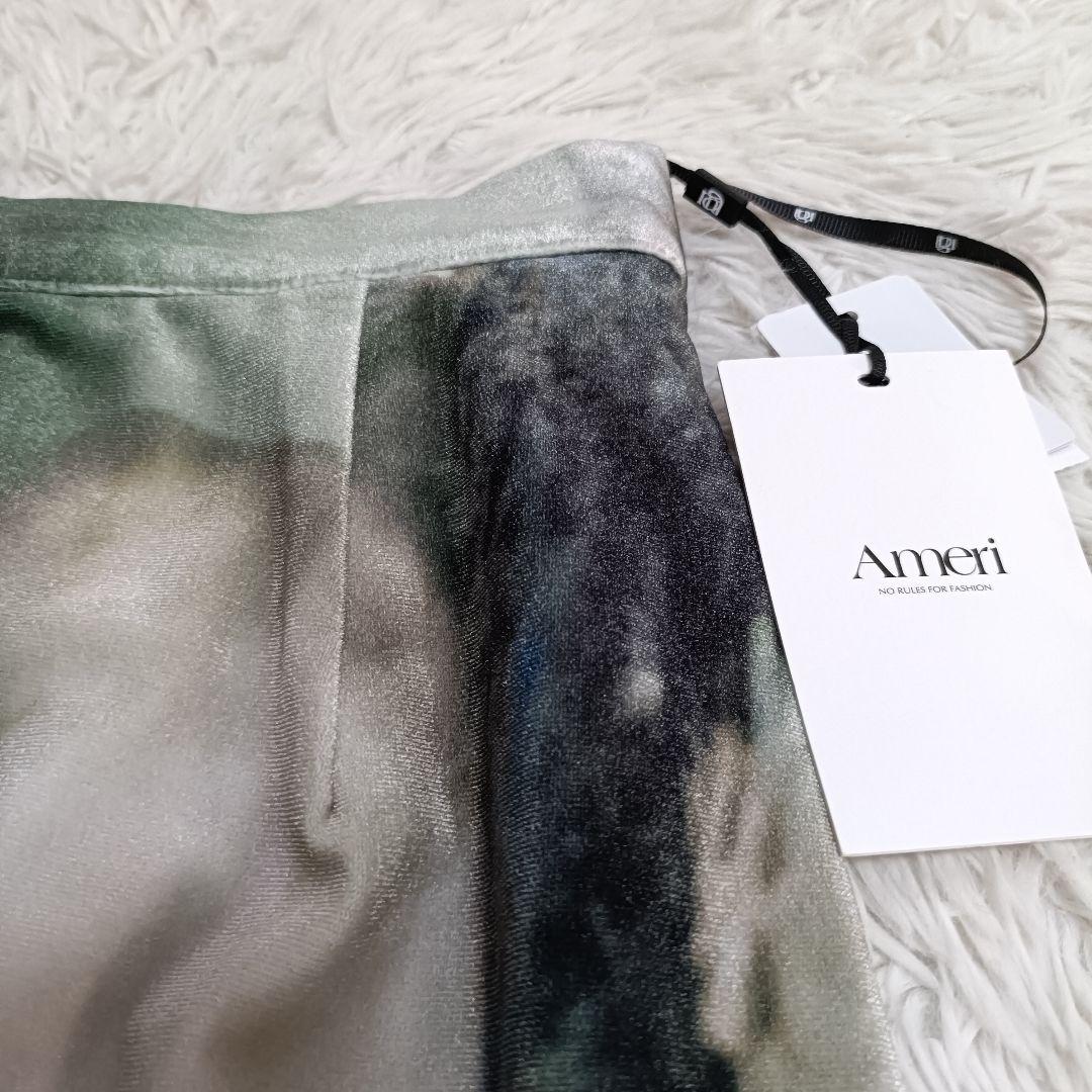 Silvia Conde Olivan×Ameri VELOUR SKIRT