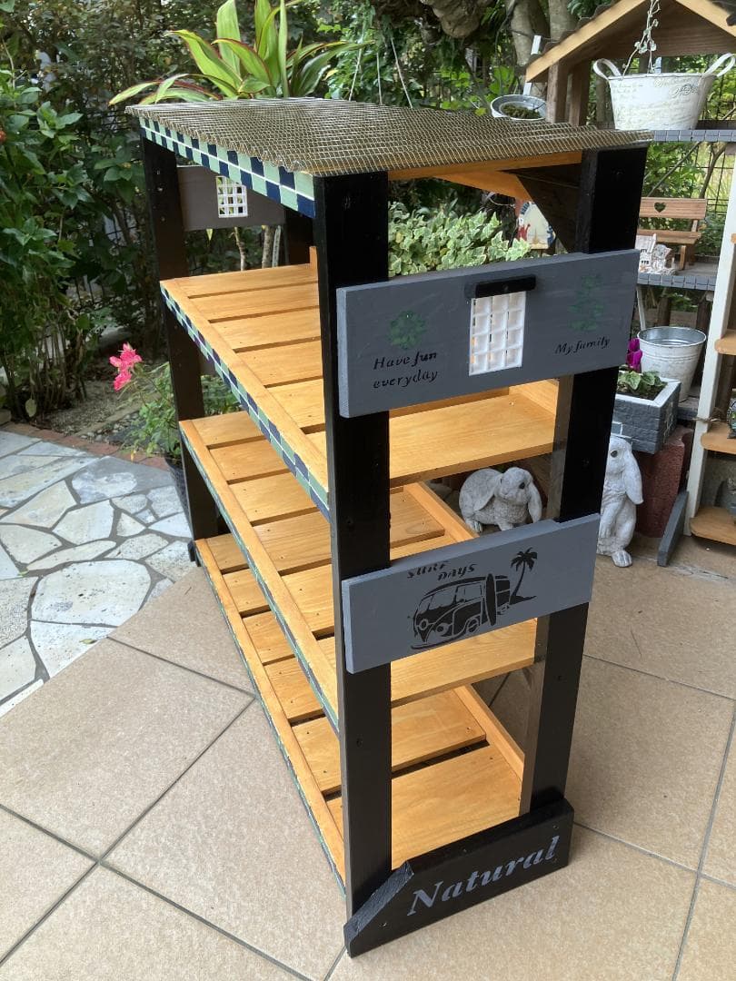 NO 7 横幅最大の多肉植物4段棚、 簡単移動 、屋根付き、出窓設置