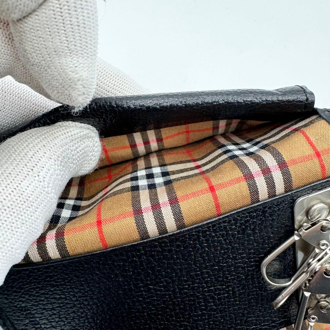 未使用品✨BURBERRY 5連キーケース　レザー　ブラック
