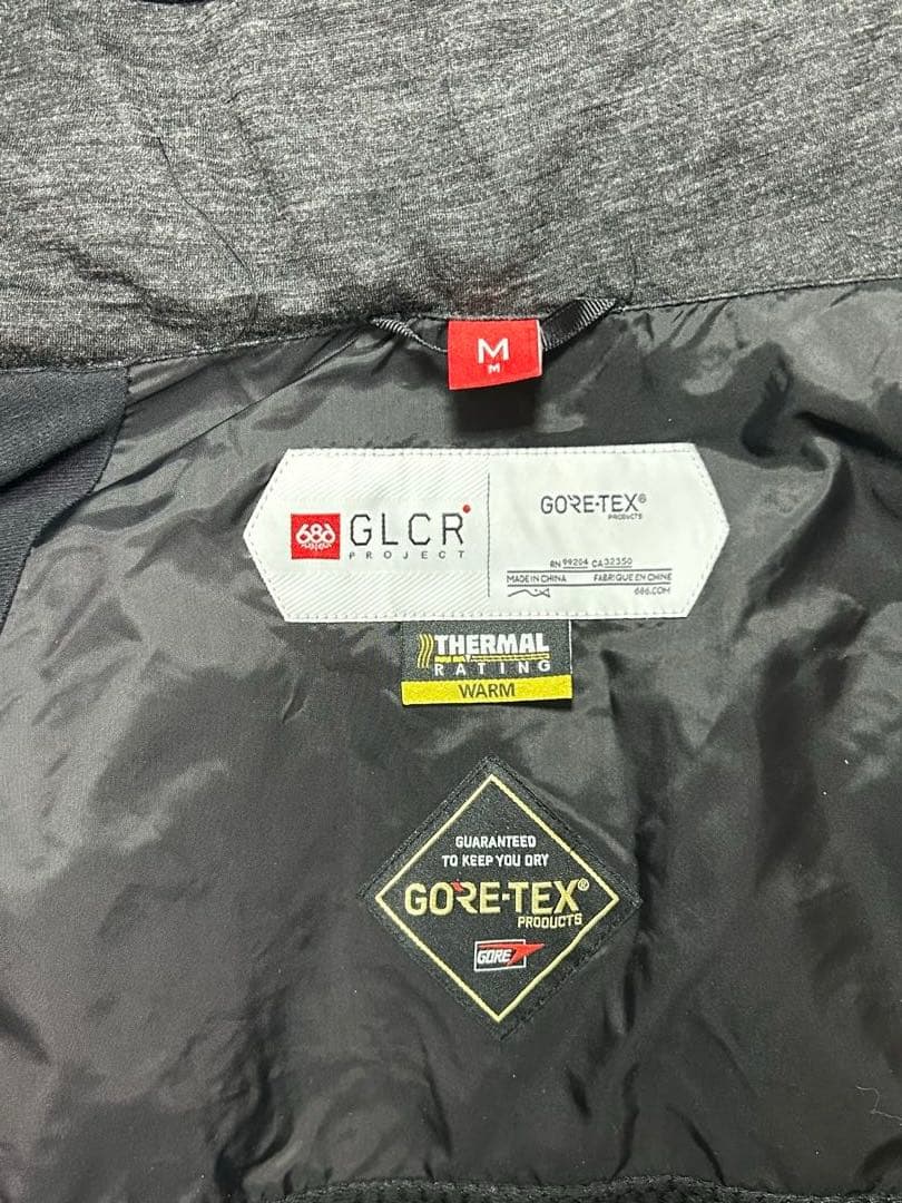 最終価格！686 スキー　スノボ　ウェア上下　Mサイズ GORE-TEX