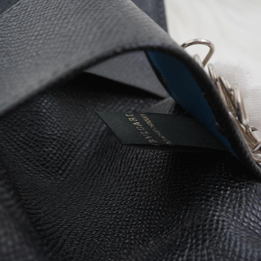 ほぼ未使用品　箱付き　BVLGARI ブルガリ　キーケース　金具　ブラック