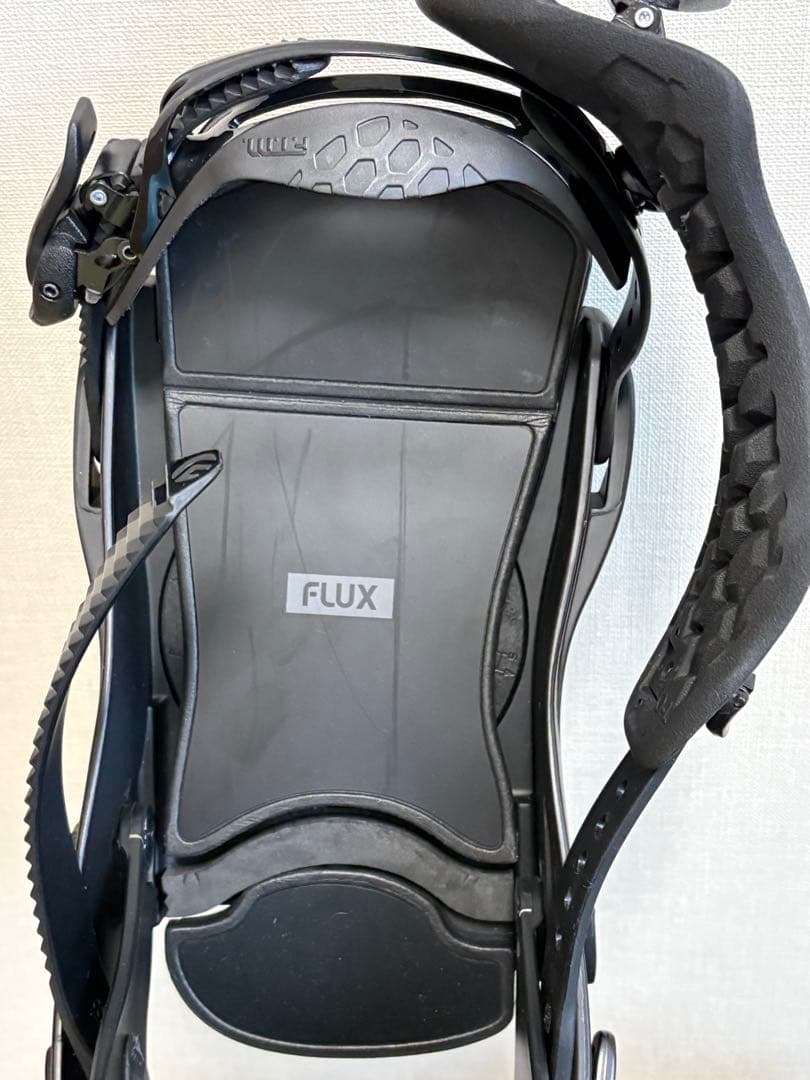 FLUX SR BLACK サイズM 22-23モデル 箱・保証書付 フラックス - メルカリ