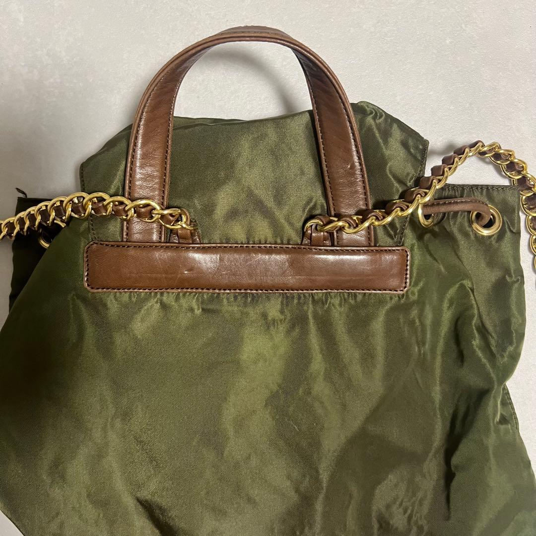PRADA リュック バッグ ゴールドチェーン プラダ 三角ロゴ