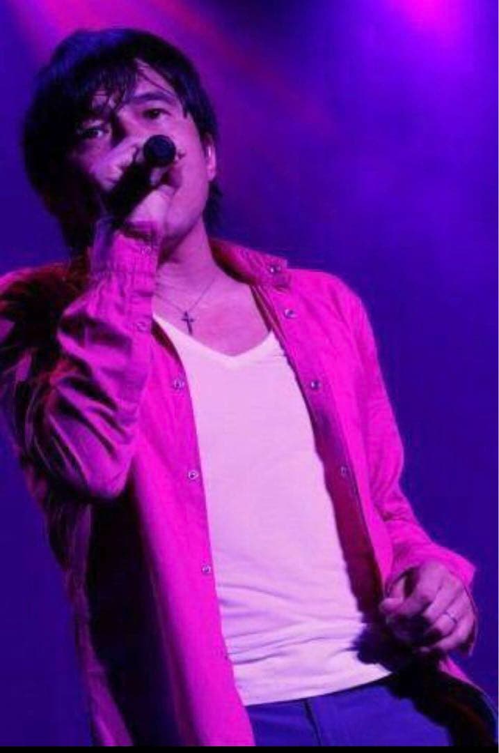 sk様専用【美品】ミスチル 桜井 着 フランシストモークス ピンクシャツ