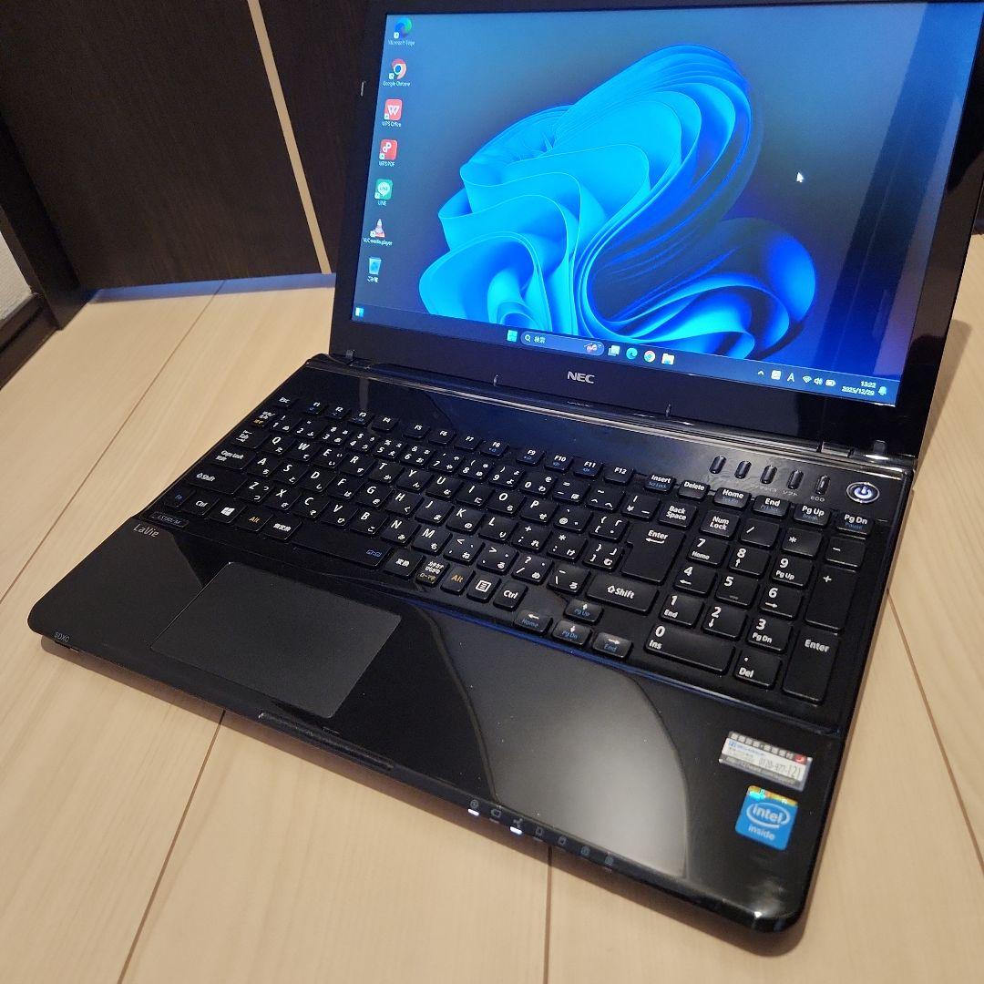 美品　ノートパソコン　薄型　大画面　NEC