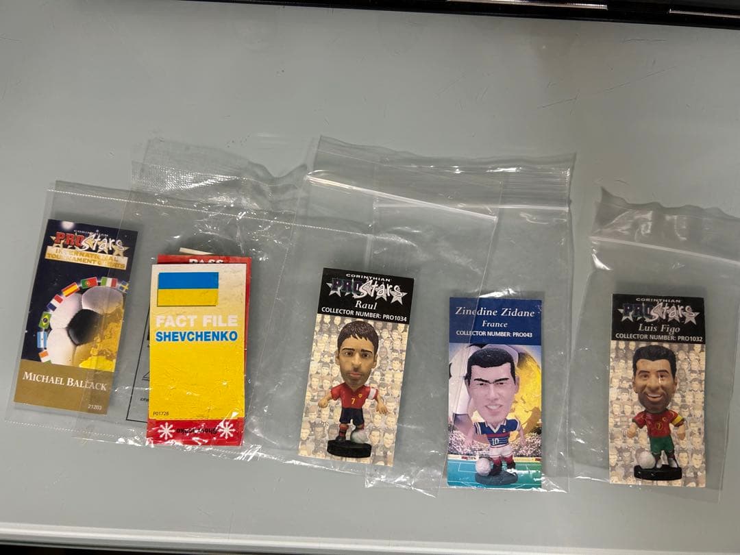 コリンシアン プロスターズ ロナウド ルーニー ギグス キーン ベロン