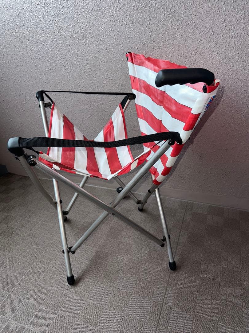 マクラーレン　ガダパウト チェアー赤、緑2台セット