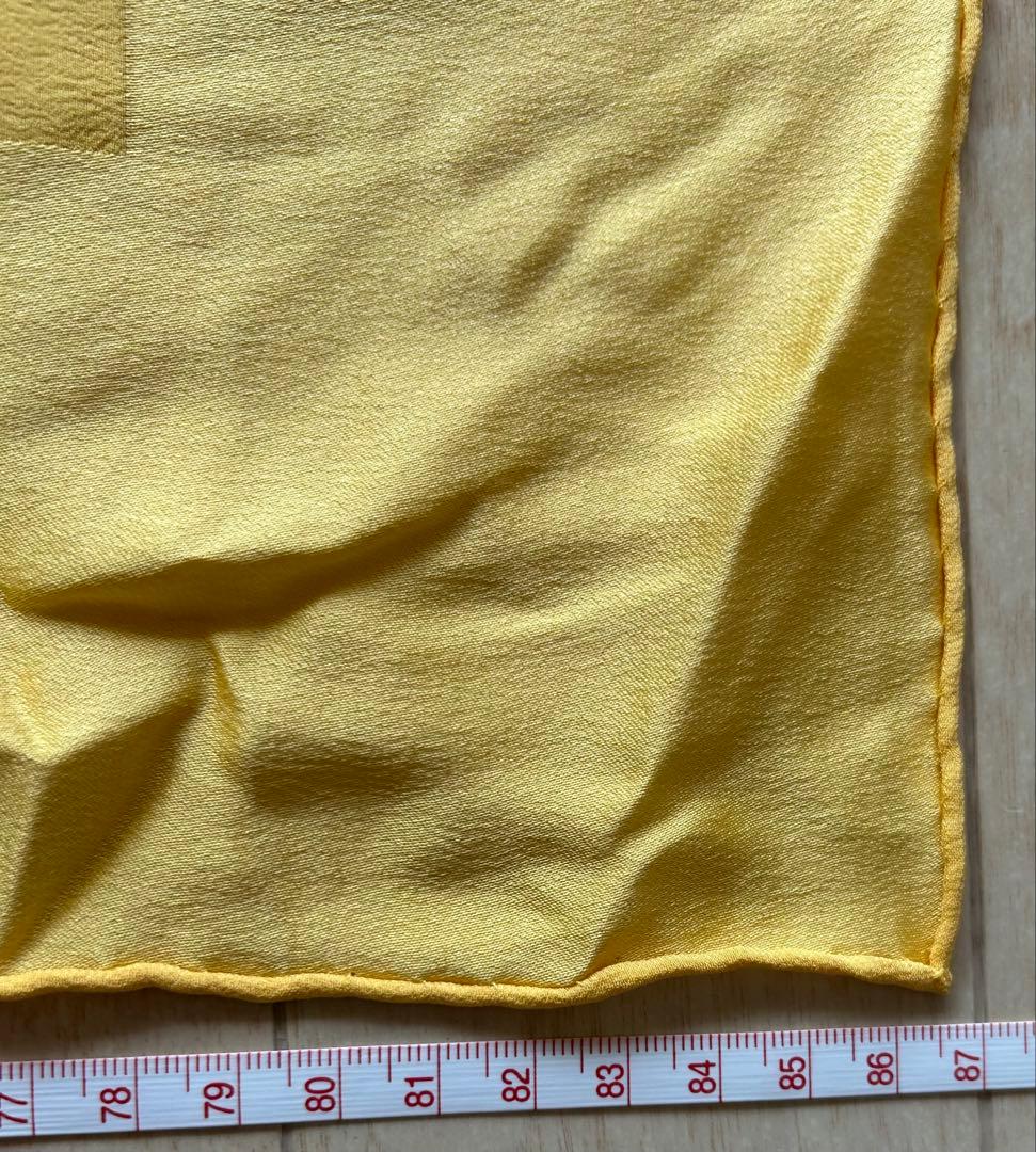 LOUIS VUITTON イエロースカーフ 約87cm x 87cm