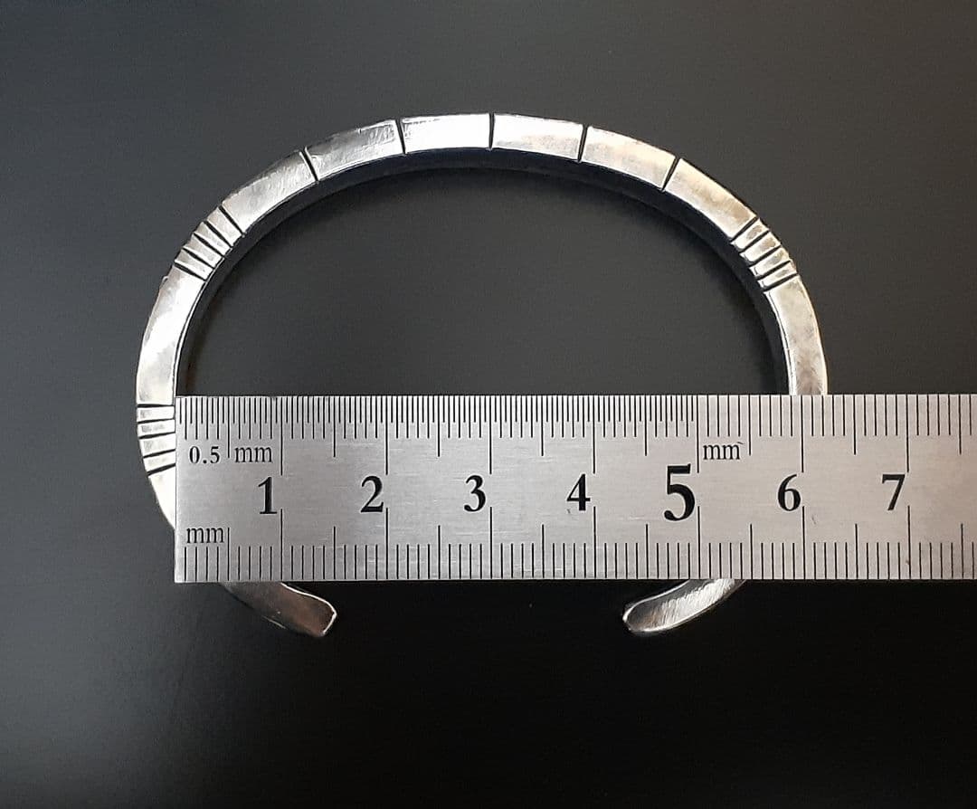  Martinezカルビンマルチネス　インディアンジュエリー　ナバホ