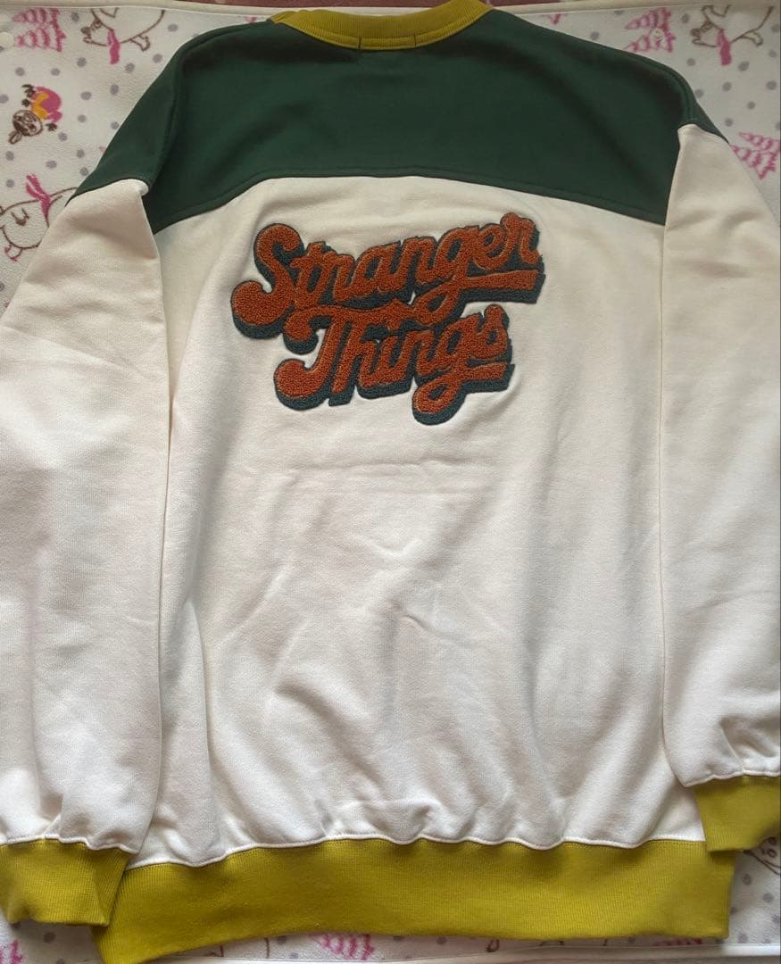 ★新品★ストレンジャーシングス ニコアンド配色スウェット