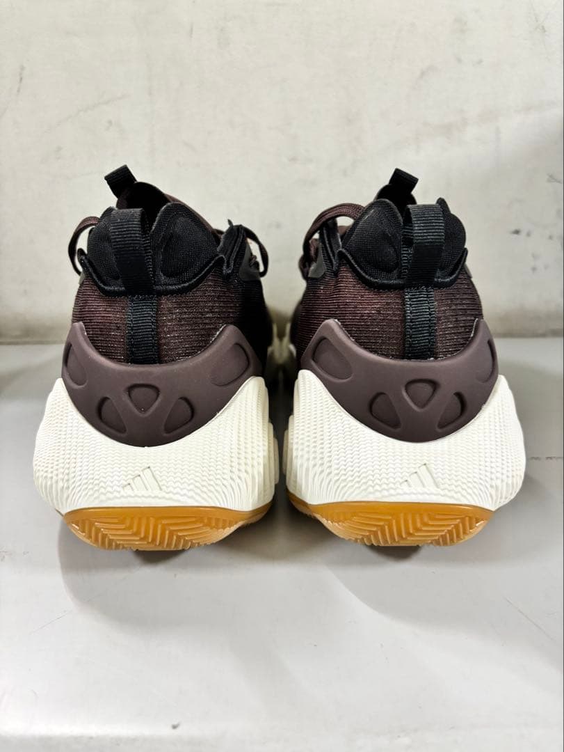 【お年玉価格】TRAE YOUNG 3 27.0㎝