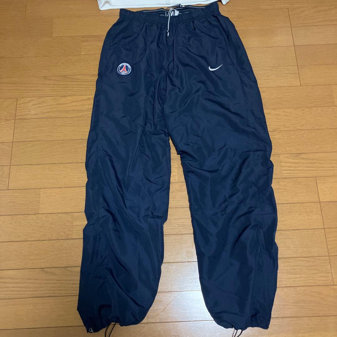 【新品未使用】ナイキ パリサンジェルマン サッカー トラックスーツ上下 Mサイズ