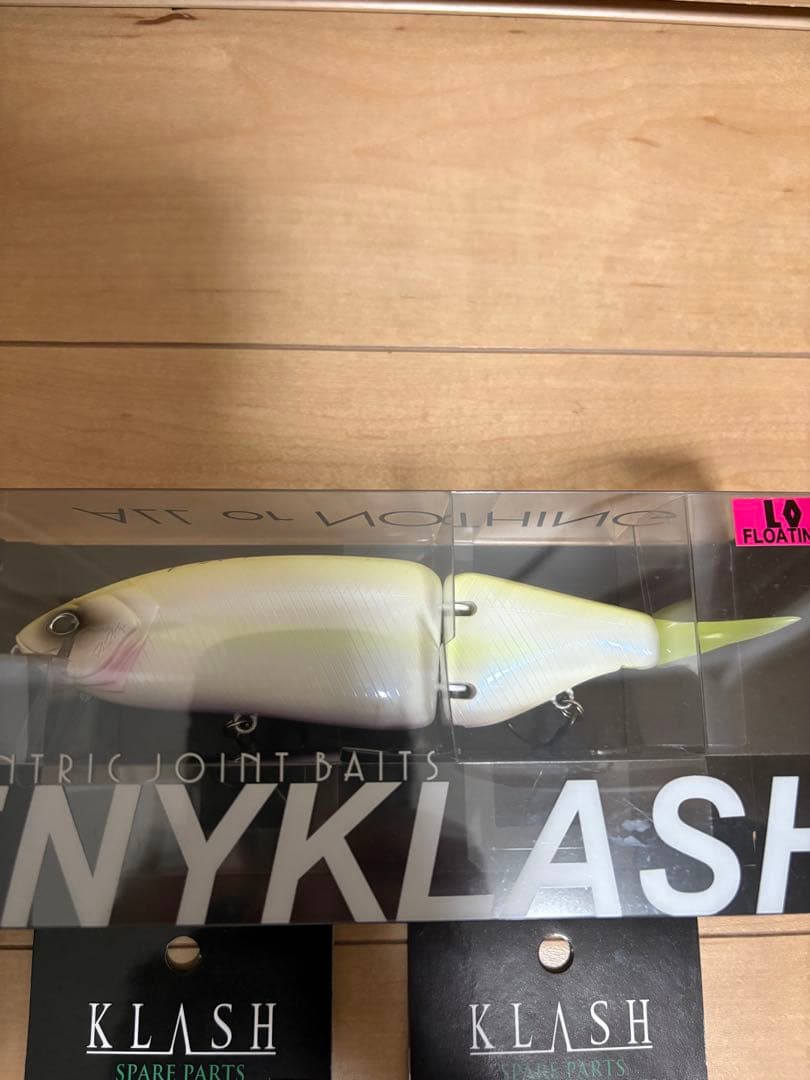 【新品】DRT タイニークラッシュ LO クイーン Vテール ショートリップ