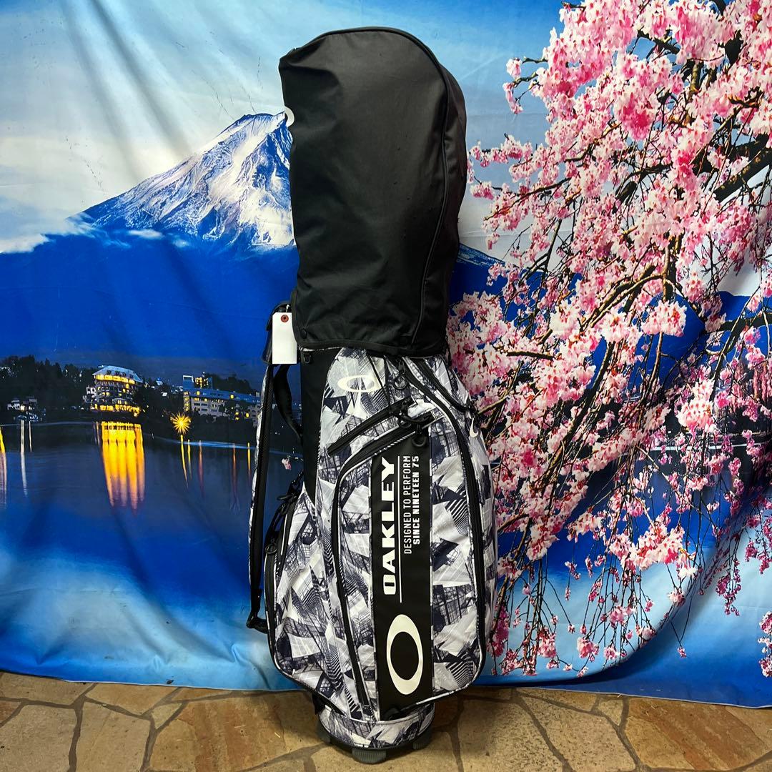寶BR-988 OAKLEYキャディバッグ 3.0kg22cm