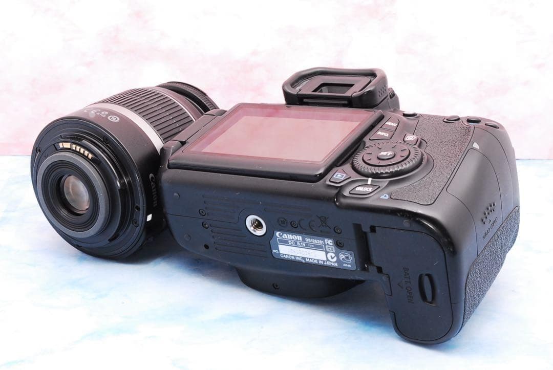 ☆Canon EOS 60D☆一眼レフカメラ☆S数少☆手ぶれ補正レンズ付