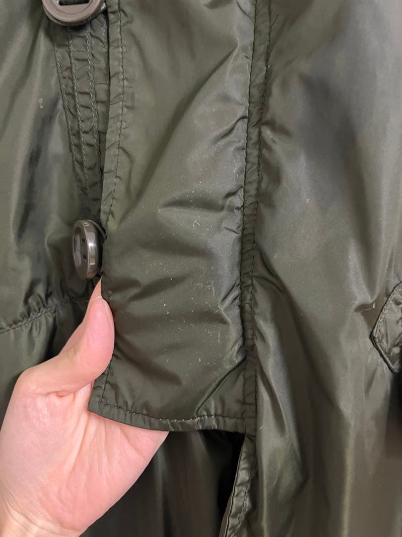 モンクレール　オリーブグリーン ナイロンジャケット