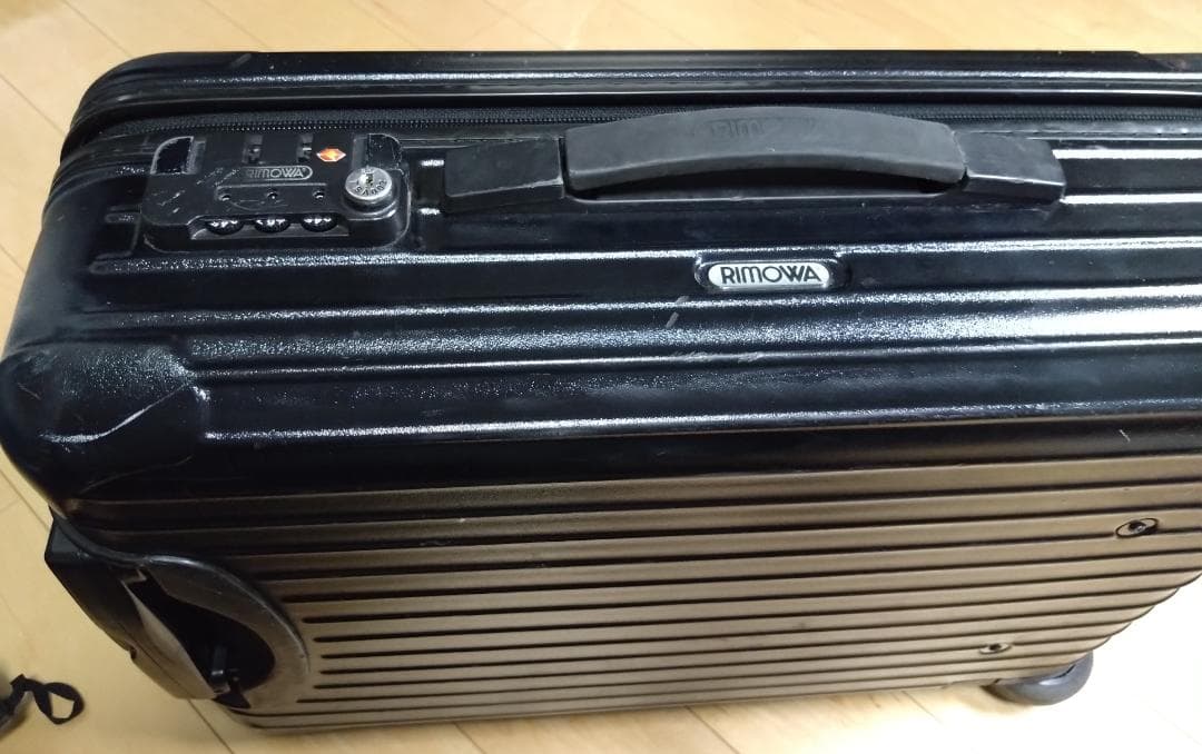 リモワ　サルサ851　マットブラック　機内持ち込み対応　２輪