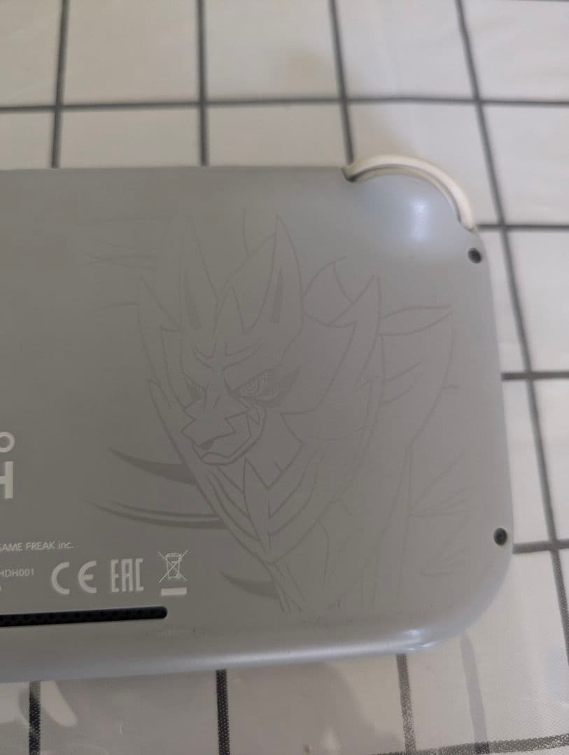 Nintendo Switch Lite ザシアン ザマゼンタ