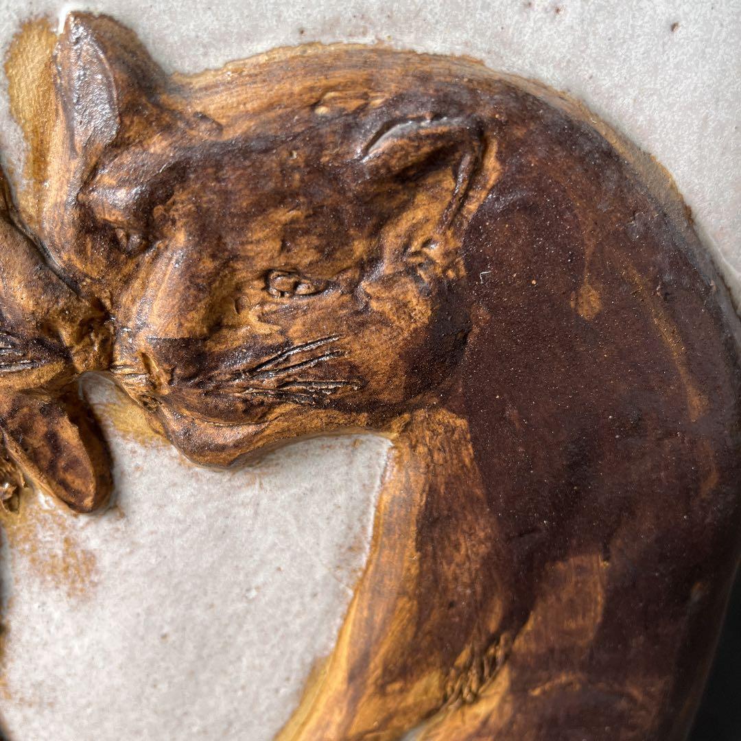 信楽焼傘立て ライオンレリーフ 高さ46cm | 激安通販のイーサプライ