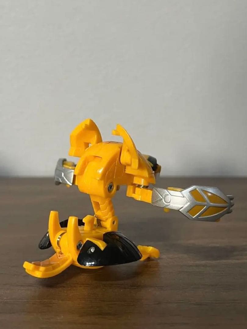 爆丸 爆テク グレンドラガオンGクリアメタルver 豹ジャガード 鯱